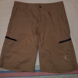 Jordan Take Flight Cargo shorts size medium 32+